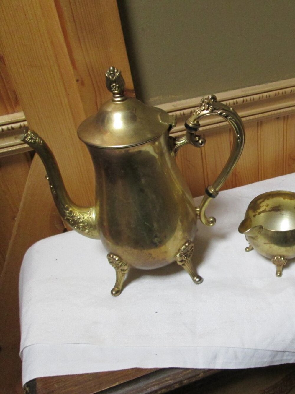Vtg Art Deco Hollywood glam 3 pc gold plated tea set glam embossed floral